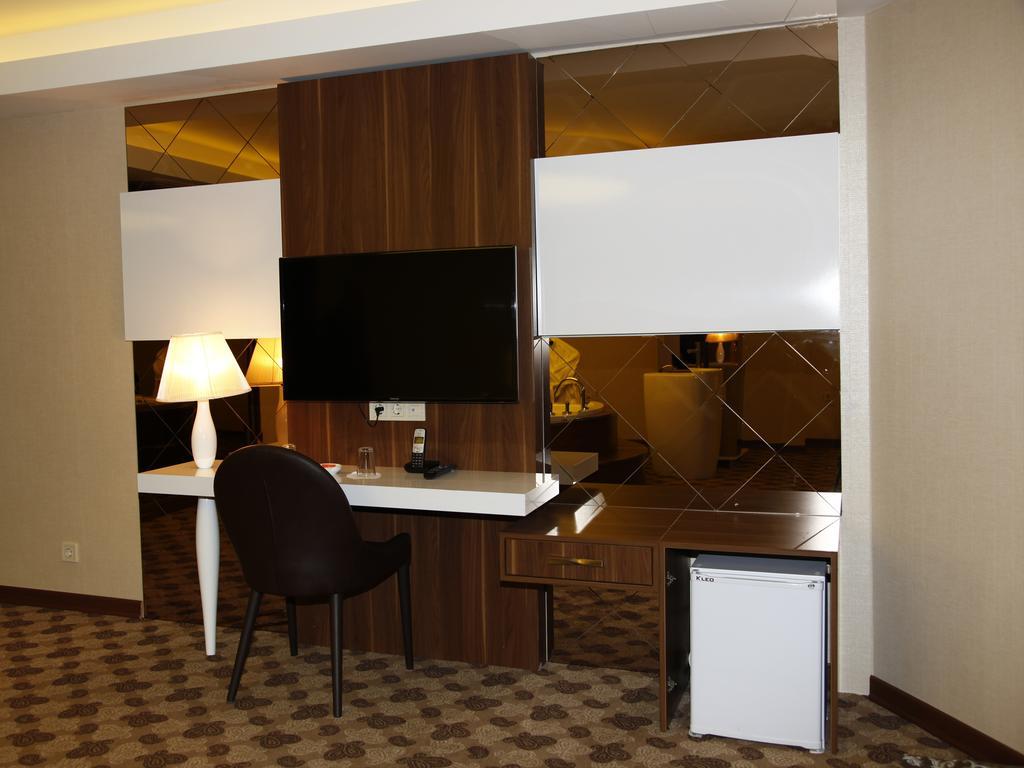 Feyzan Hotel Corum Habitación foto